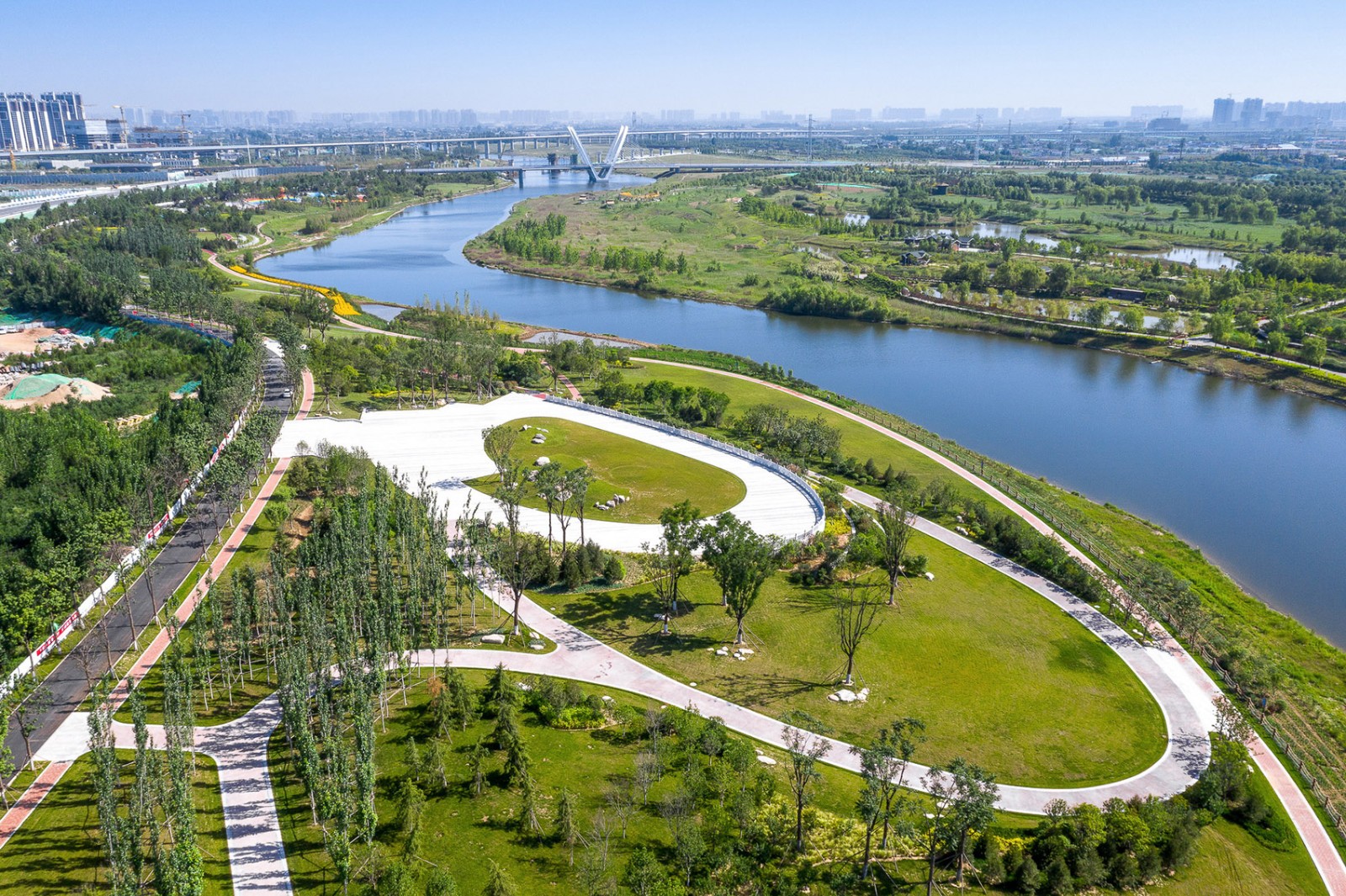 西咸沣河湿地生态公园 gvl怡境国际集团